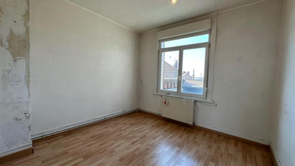 Maison semi mitoyenne avec jardin et garage