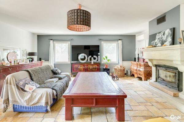 Maison à vendre    10 pièces • 376 m2 Marseille 11