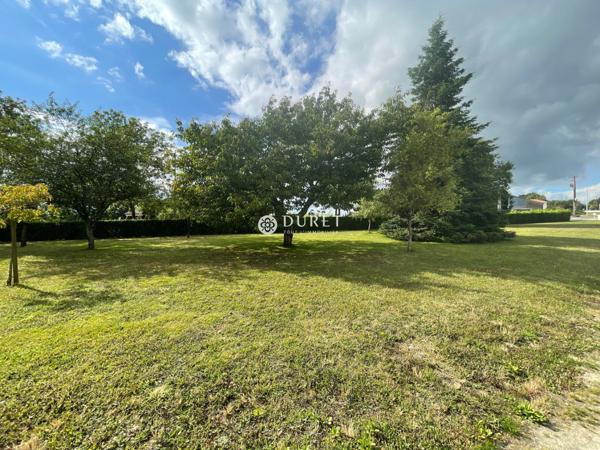 Terrain constructible à vendre, 1307 m² - Montrevault-sur-Èvre 49600