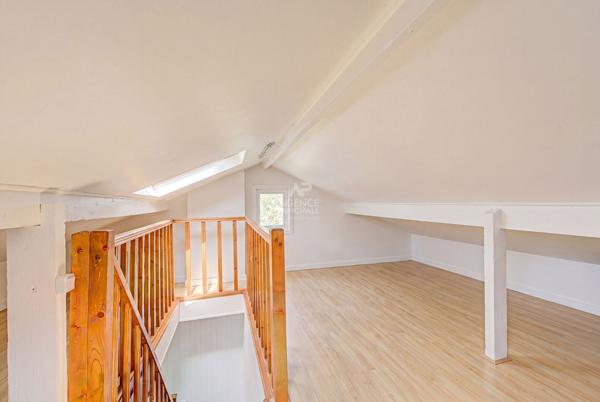 Maison Saint Germain En Laye 5 pièce(s) 124.42 m2 599 000 € **  - Référence  18560