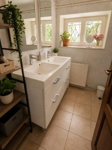 Propriete à vendre 9 pièces MIRECOURT (88) PROPRIÉTÉ D'EXCEPTION avec PISCINE sur TERRAIN clos et arboré de + de 6.500 m2