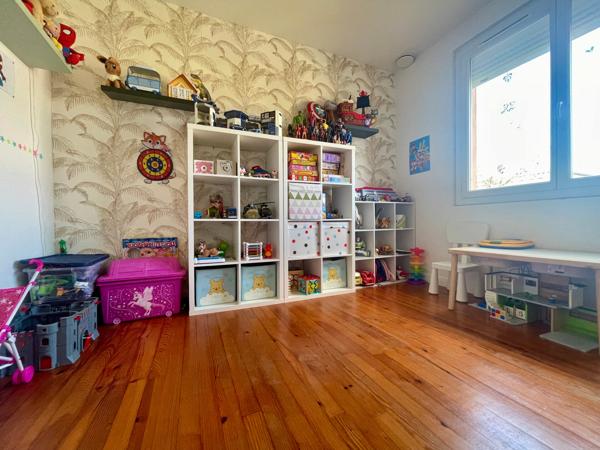 Maison de ville type T5 avec jardin