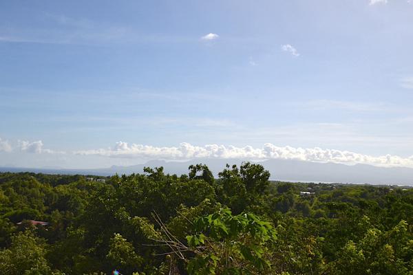 Gosier (97190) Propriété de 28270m2 avec maison à rénover
