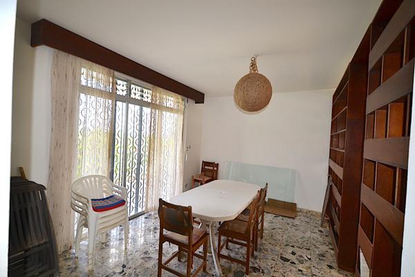 Gosier (97190) Propriété de 28270m2 avec maison à rénover