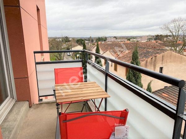 Toulouse Rangueil appartement T1 bis meublé de 41.77 m² sans vis à vis à proximité des commodités , 1 place de parking sous sol et balcon