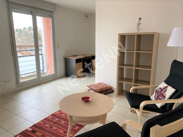 Toulouse Rangueil appartement T1 bis meublé de 41.77 m² sans vis à vis à proximité des commodités , 1 place de parking sous sol et balcon