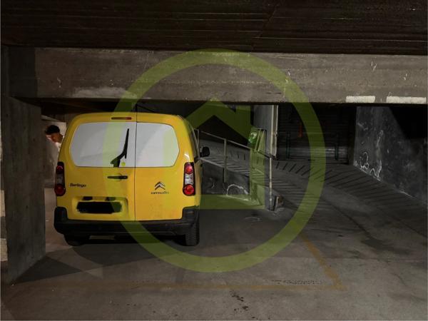 Parking intérieur à PARIS 13EME ARRONDISSEMENT (75013)