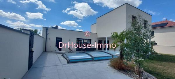 Maison à vendre 6 pièces de 159 m²