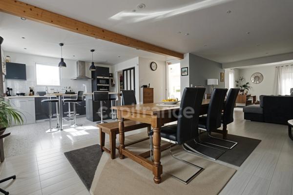 Maison de 155 m2 - spacieuse et confortable sur les rives du Lot à SAINT PARTHEM (12)