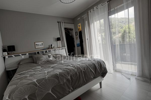 Maison de 155 m2 - spacieuse et confortable sur les rives du Lot à SAINT PARTHEM (12)