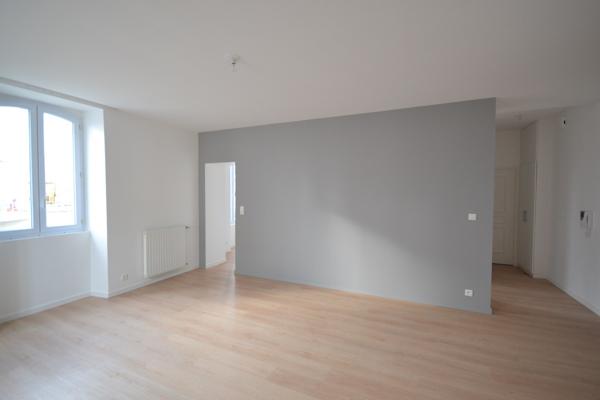 Location appartement 3 pièce(s) 78 m²