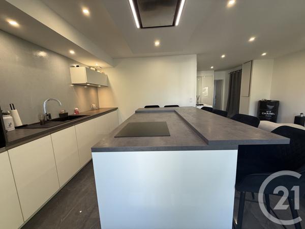 Appartement F3 à vendre  3 pièces - 72,32 m2 GRENOBLE - 38