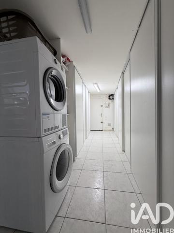 Maison à vendre 8 pièces 271 m² Gardanne