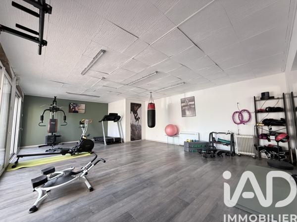 Maison à vendre 8 pièces 271 m² Gardanne