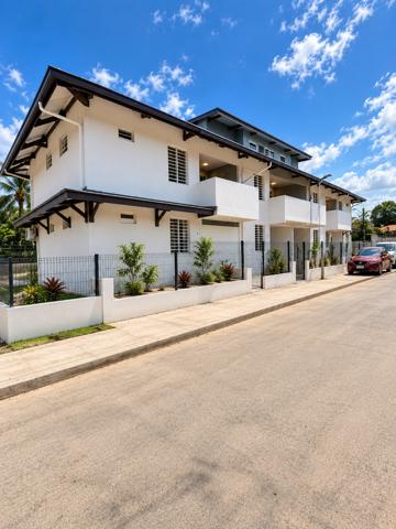 APPARTEMENT DUPLEX T3 NEUF AVEC TERRASSE À STOUPAN