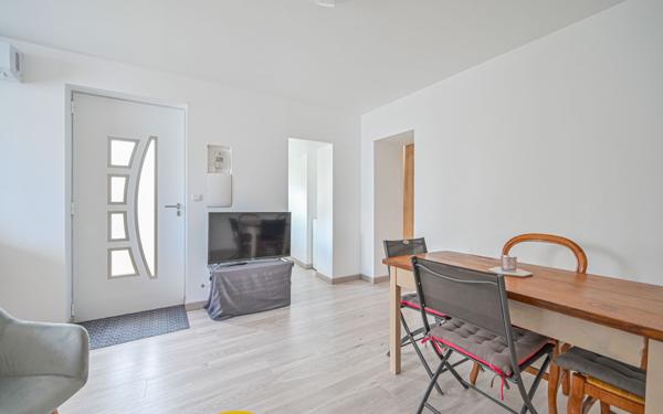 Appartement à vendre    1 pièce • 28,84 m2 Les Lilas