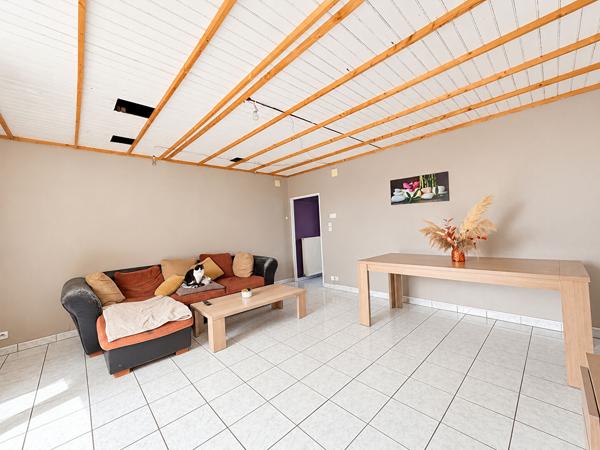 Maison de plus de 119m2- Roches Bettaincourt, 3 chambres, terrain, garage