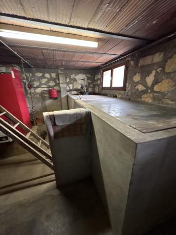 À vendre - Maison individuelle, 6 pièces située à Athis-Mons (91200)