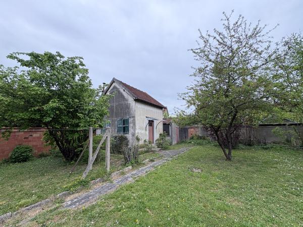 À vendre - Maison individuelle, 6 pièces située à Athis-Mons (91200)