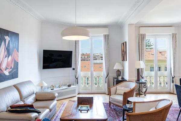 Vente Appartement de luxe Nice 5 Pièces 146 m²