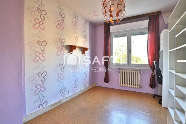 Appartement avec jardin, cave et garage