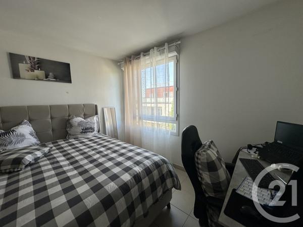 Appartement F2 à vendre  2 pièces - 42,98 m2 CORBEIL ESSONNES - 91