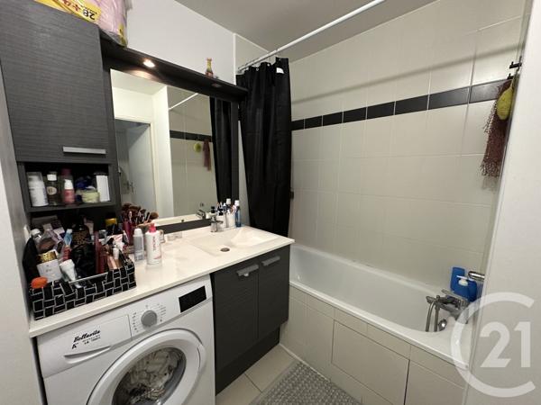 Appartement F2 à vendre  2 pièces - 42,98 m2 CORBEIL ESSONNES - 91