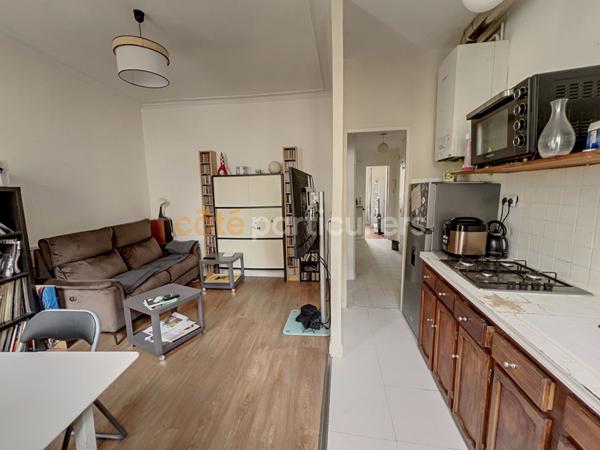 Vente
                Appartement43,9 m² - 2 Pièces -
                    LAGNY SUR MARNE (77400)
