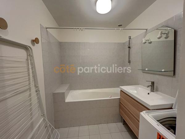 Vente
                Appartement43,9 m² - 2 Pièces -
                    LAGNY SUR MARNE (77400)