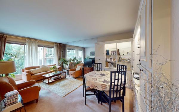 Appartement à vendre    2 pièces • 62,52 m2 Paris 16