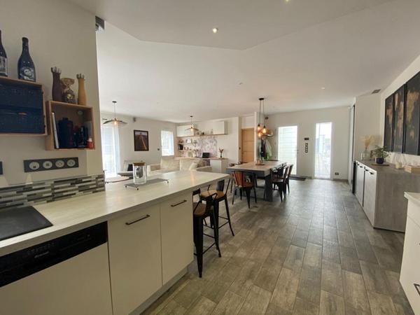 MAISON 7 PIÈCES 44680 SAINTE PAZANNE - BUDGET 348 400  HAI