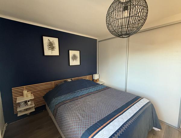 Appartement 3 pièces avec balcon au Centre de Tassin la Demi Lune