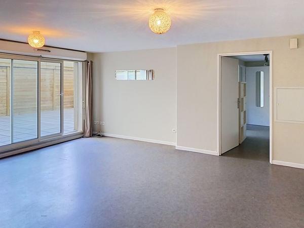 T3 VAUBAN prox catho parking +terrasse