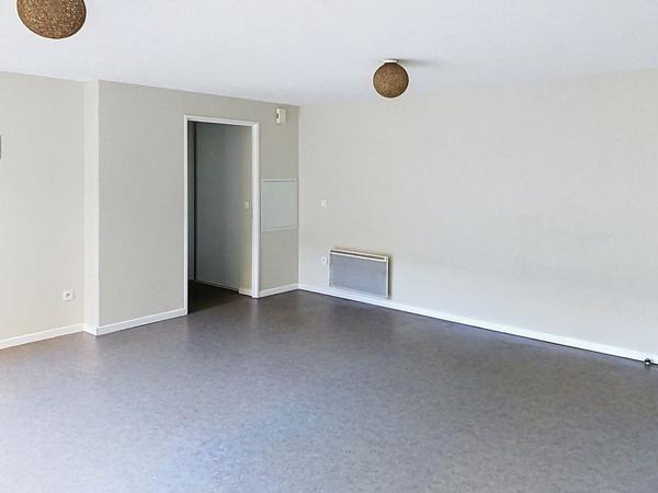 T3 VAUBAN prox catho parking +terrasse