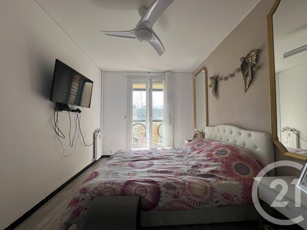 Appartement F4 à vendre  4 pièces - 72,35 m2 COGOLIN - 83