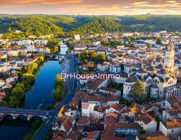 Commerce à vendre de 2 000 m²