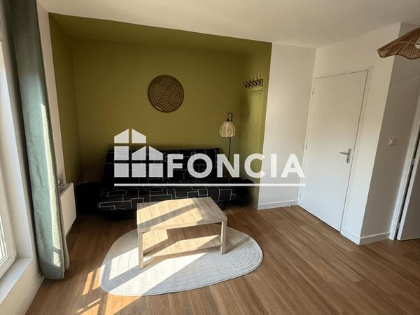 Location Studio meublé 20.3 m² - 138 RUE DE PONT L'ABBE Quimper 29000