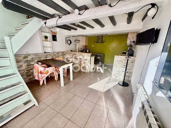 MALINTRAT - Maison de bourg 64 m², 2 chambres, Cour.