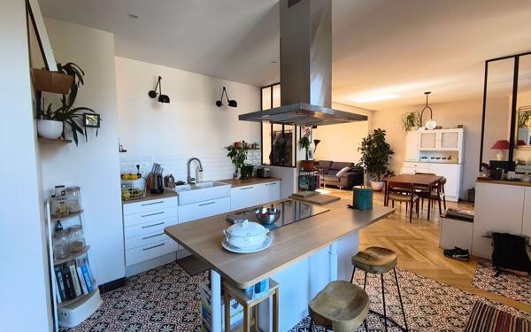 Maison à vendre    5 pièces • 99,07 m2 Joinville-le-Pont