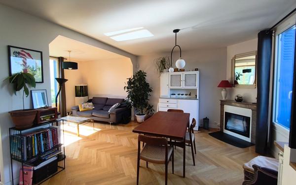 Maison à vendre    5 pièces • 99,07 m2 Joinville-le-Pont