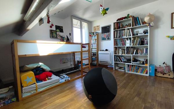 Maison à vendre    5 pièces • 99,07 m2 Joinville-le-Pont