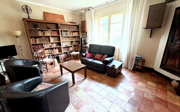 Maison à vendre    6 pièces •  Carcassonne