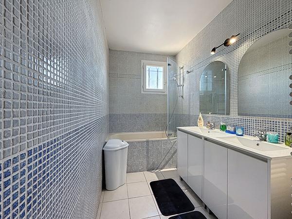 Maison 5 pièces 100 m2
