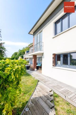 Grande Maison avec vue et ses 9 chambres à 5 minutes du centre de PONT AUDEMER