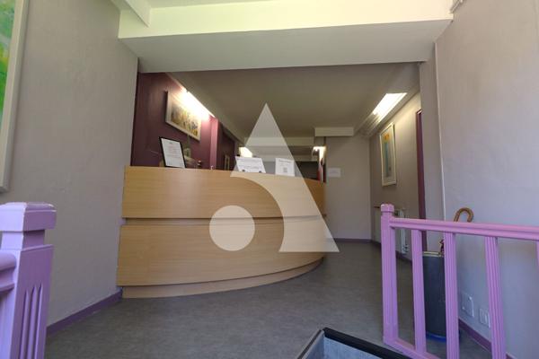 Bureaux 102.2 m2