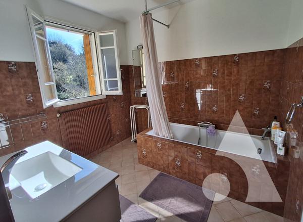 Maison 4 pièces 131 m2