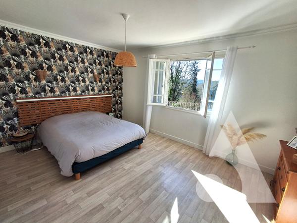 Maison 4 pièces 131 m2