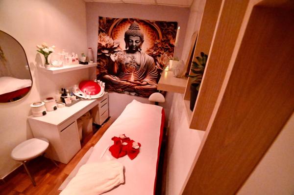 INSTITUT DE BEAUTE N°1 CENTRE-VILLE A SAISIR