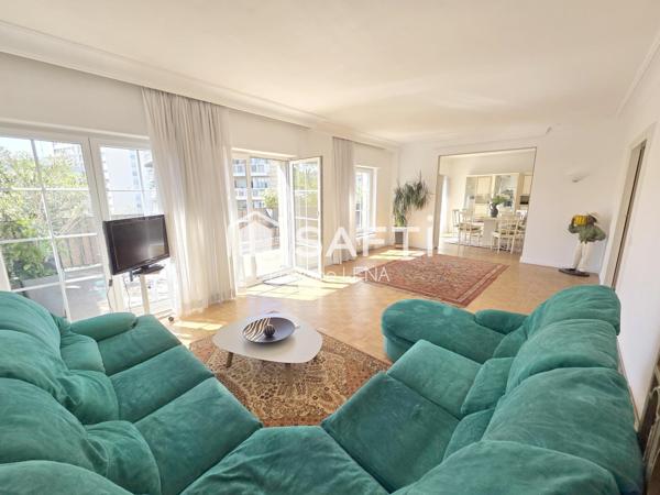 ATTIQUE 115m² + terrasse 97m², hyper-centre / gare