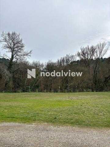 Vente Terrain Constructible à Salernes – Le Charme de la Nature, Prêt à Bâtir !